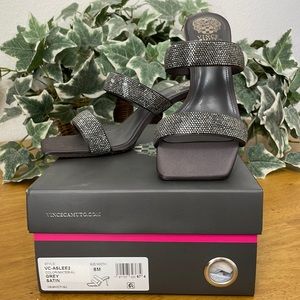 Brand New Vince Camuto Aslee 2 Gray Glitter Sandal, Size 8